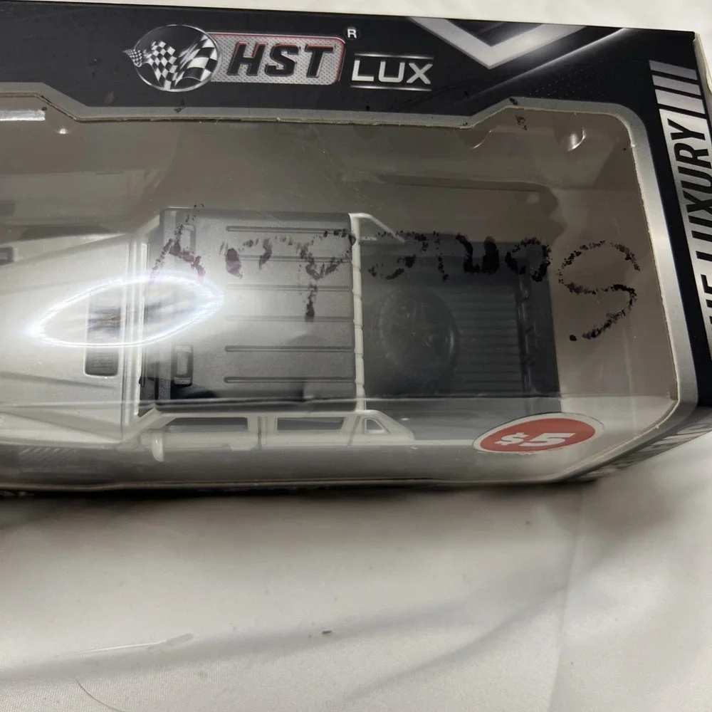 Mercedes-Benz G-Class G63 AMG G Wagon 1:36 Diecast SUV HST Lux White 4x4 Model